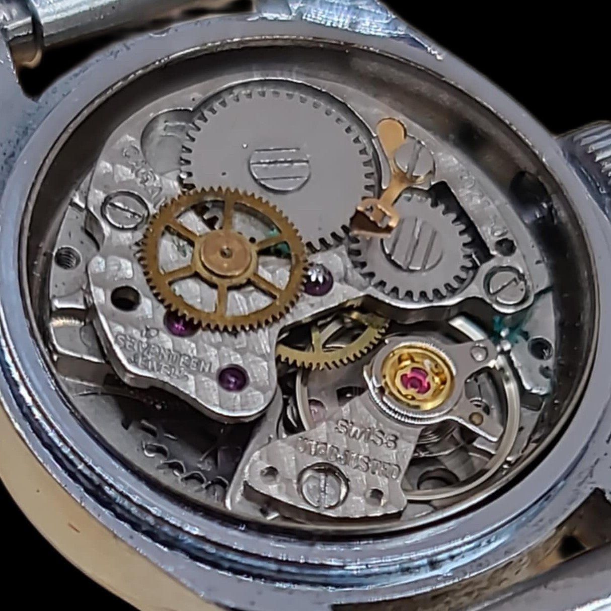 Caravelle by Bulova 17-Jewelled Mechanical Movement Ladies Vintage Watch