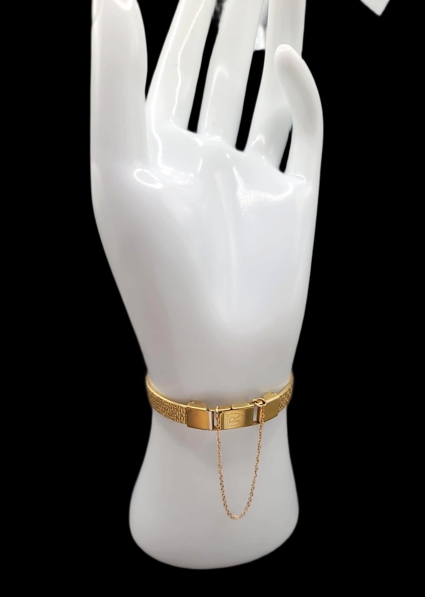 Regency Quartz Ladies Gold Analog Vintage Watch