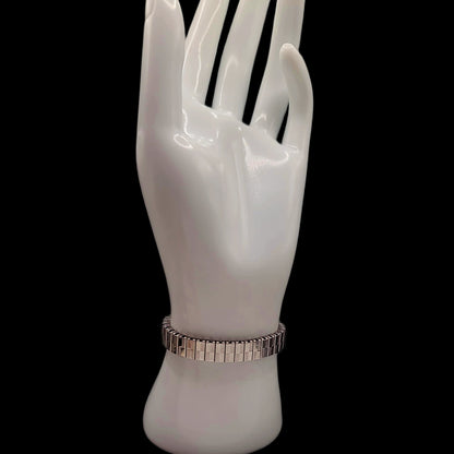 New unused old stock vintage ladies 9-11mm flex expansion watch band