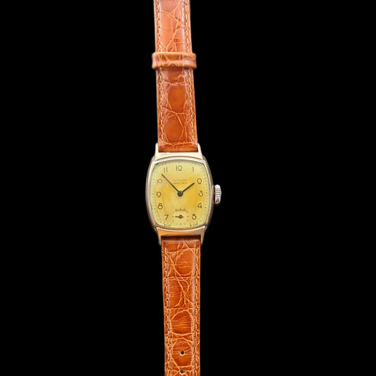 Westclox Very Vintage Mens Tank Style Mechanical Watch With Crocodile Band